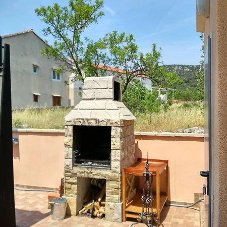 Studio 8660c Appartamento Vinišće