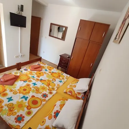 Studio 8660c * Vinišće